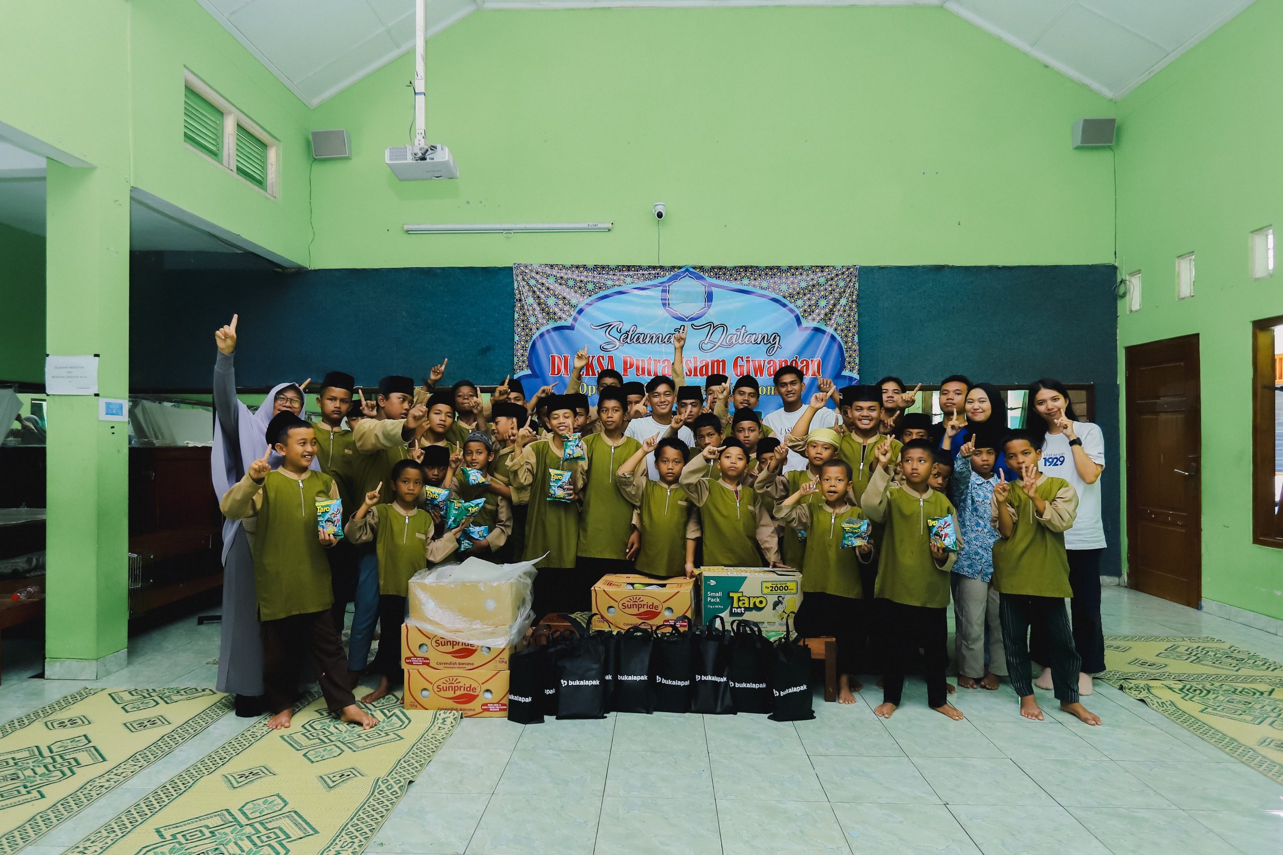 Laskar Mataram gelar PSIM Emphaty dengan kunjungi Panti Asuhan Putra Islam Giwangan (29/11).