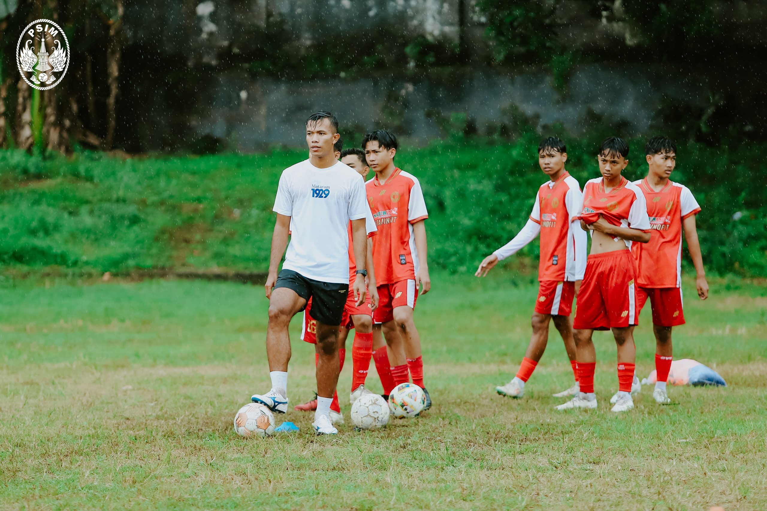 PSIM Jogja gelar coaching clinic bersama IM Naturindo didukung Extra Joss.