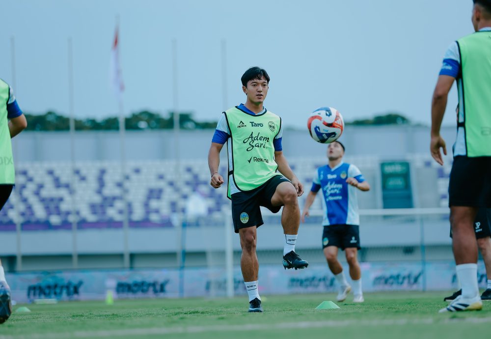 PSIM Jogja mematangkan persiapan untuk menghadapi laga tandang melawan Persita Tangerang di Stadion Indomilk Arena, Jumat (17/10) sore.