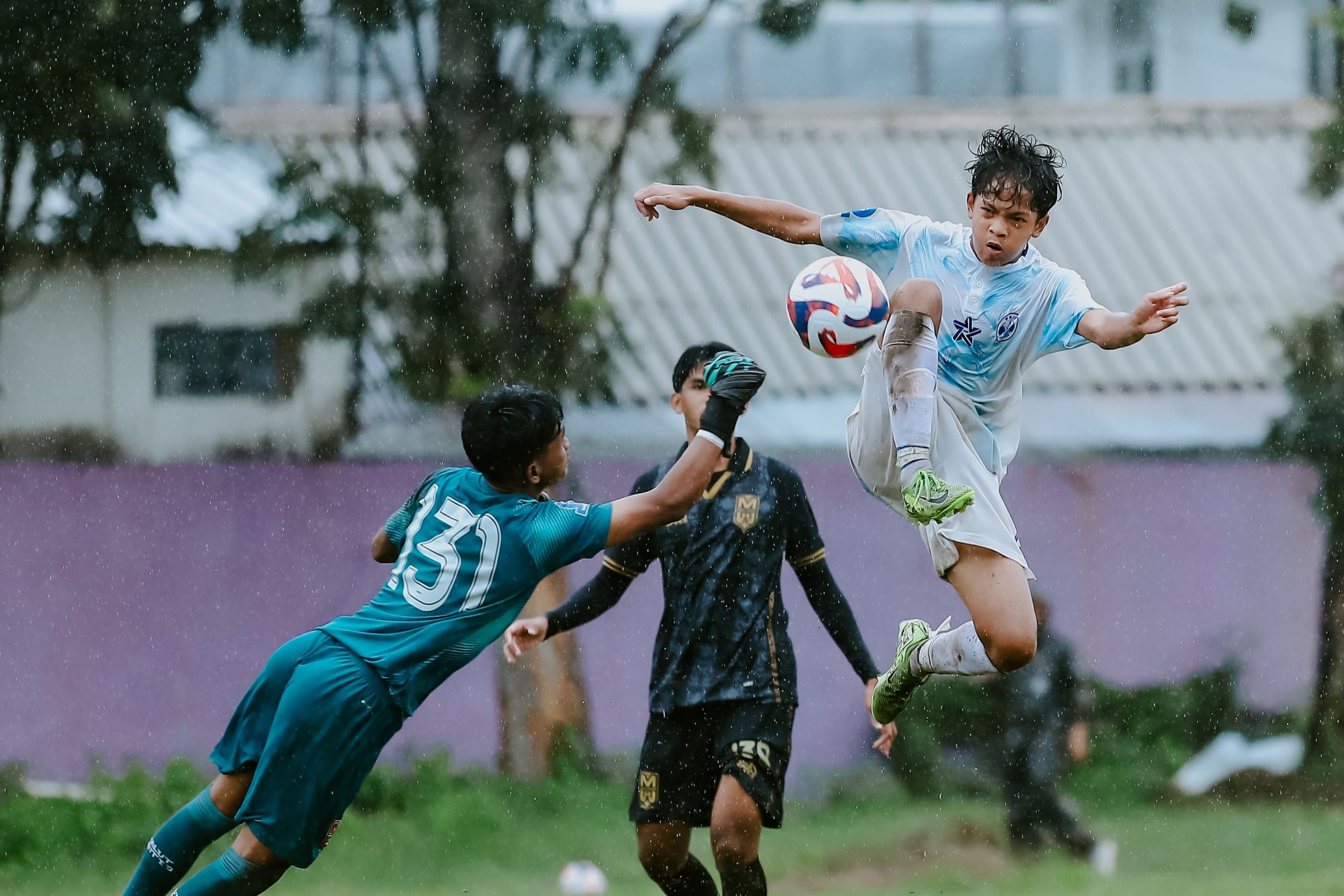 Tim muda PSIM Jogja menjalani pekan kelima dan keenam Elite Pro Academy (EPA) Super League 2025/26 dengan menghadapi Malut United.