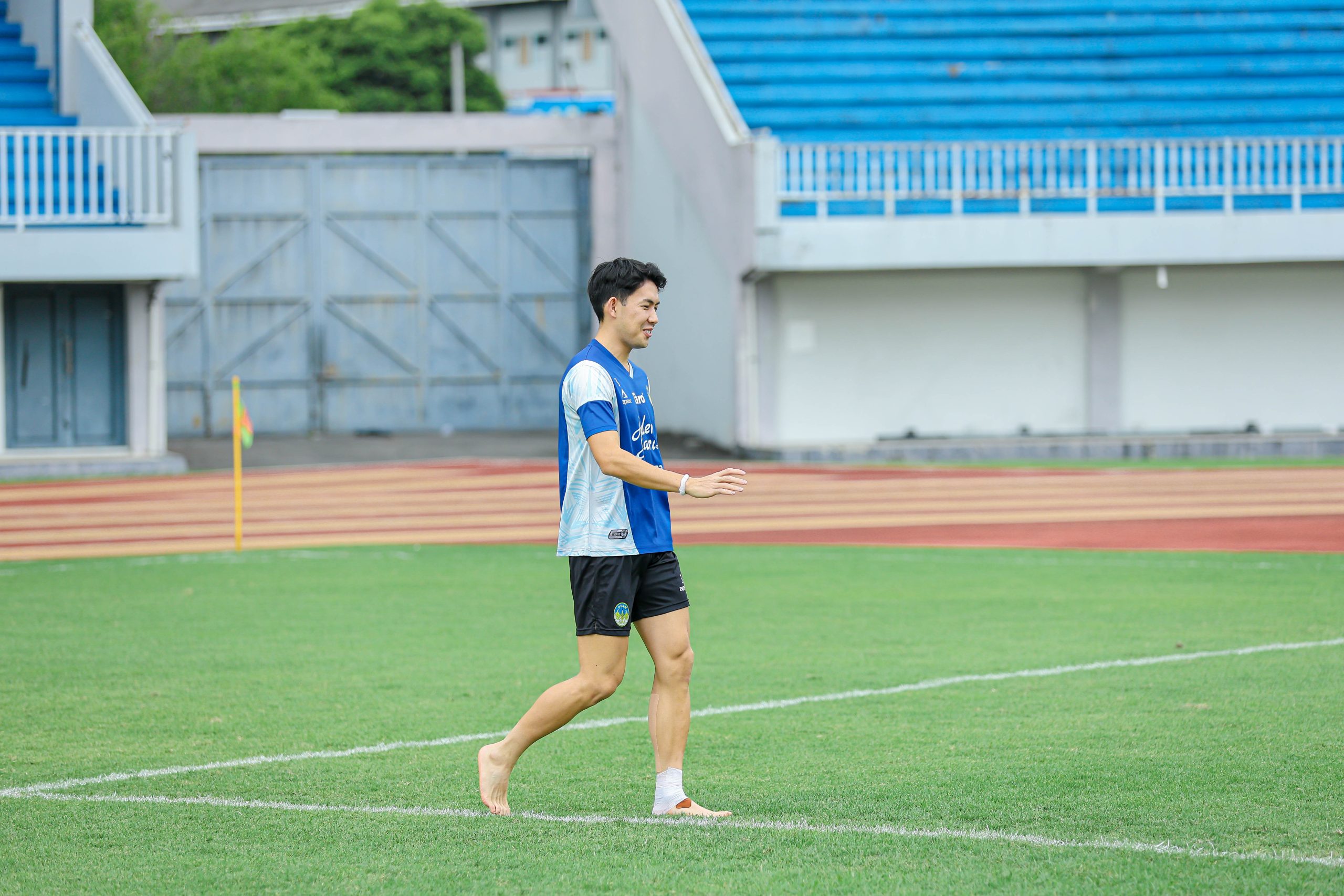 Beberapa penggawa kunci Laskar Mataram harus absen dalam pertandingan besok (4/1) lawan Semen Padang akibat cedera dan akumulasi kartu.
