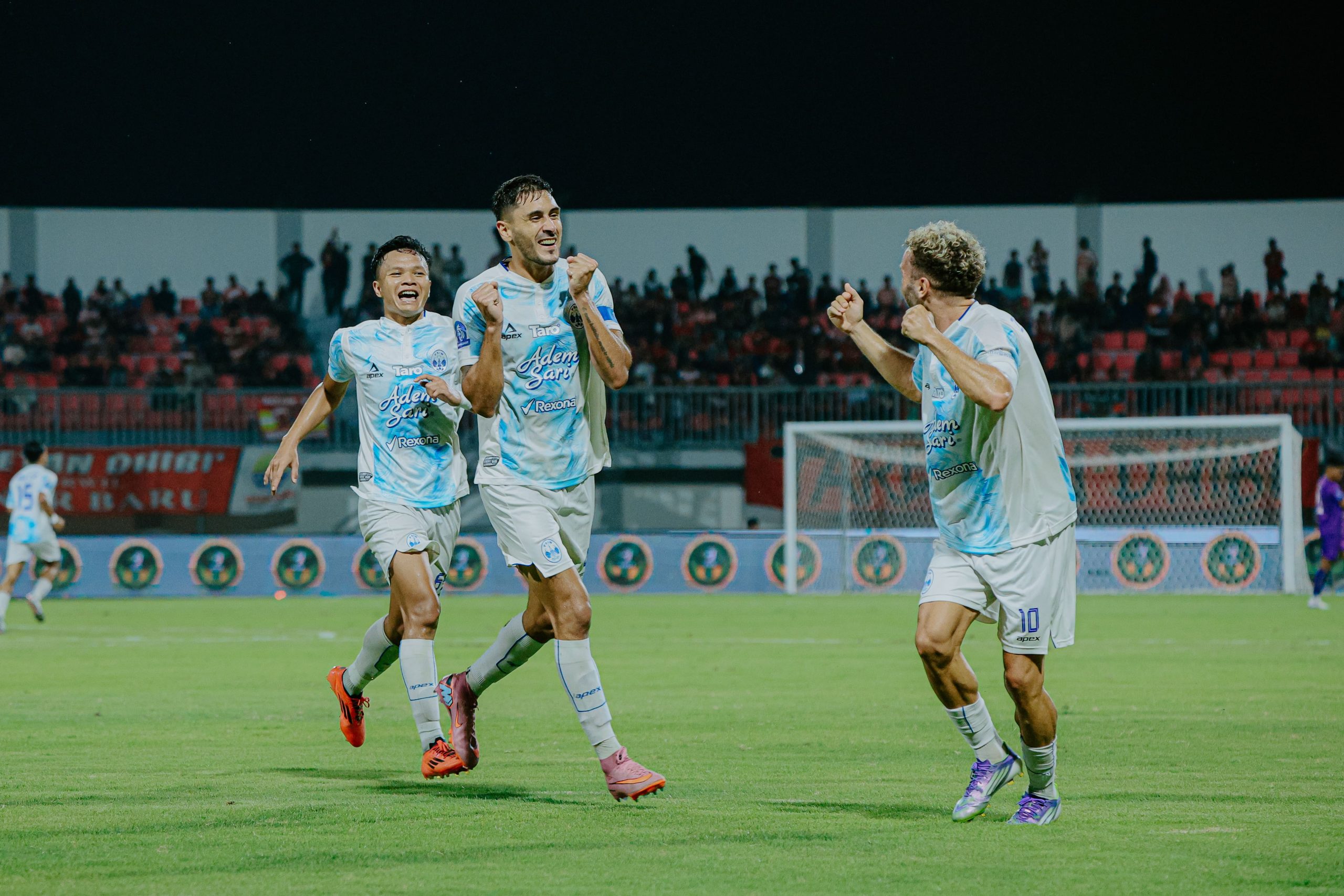 PSIM Jogja sukses mencuri poin penuh saat bertandang ke markas Madura United FC di Stadion Gelora Madura Ratu Pamelingan, Sabtu (10/1).