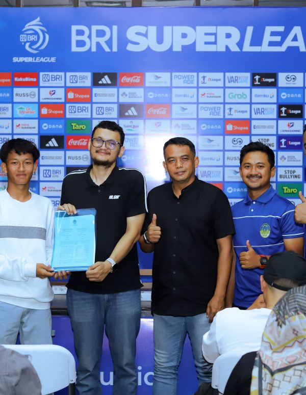 PSIM Jogja menggelar acara penandatanganan perjanjian untuk seluruh pemain akademi EPA pasca pengumuman resmi daftar skuad.
