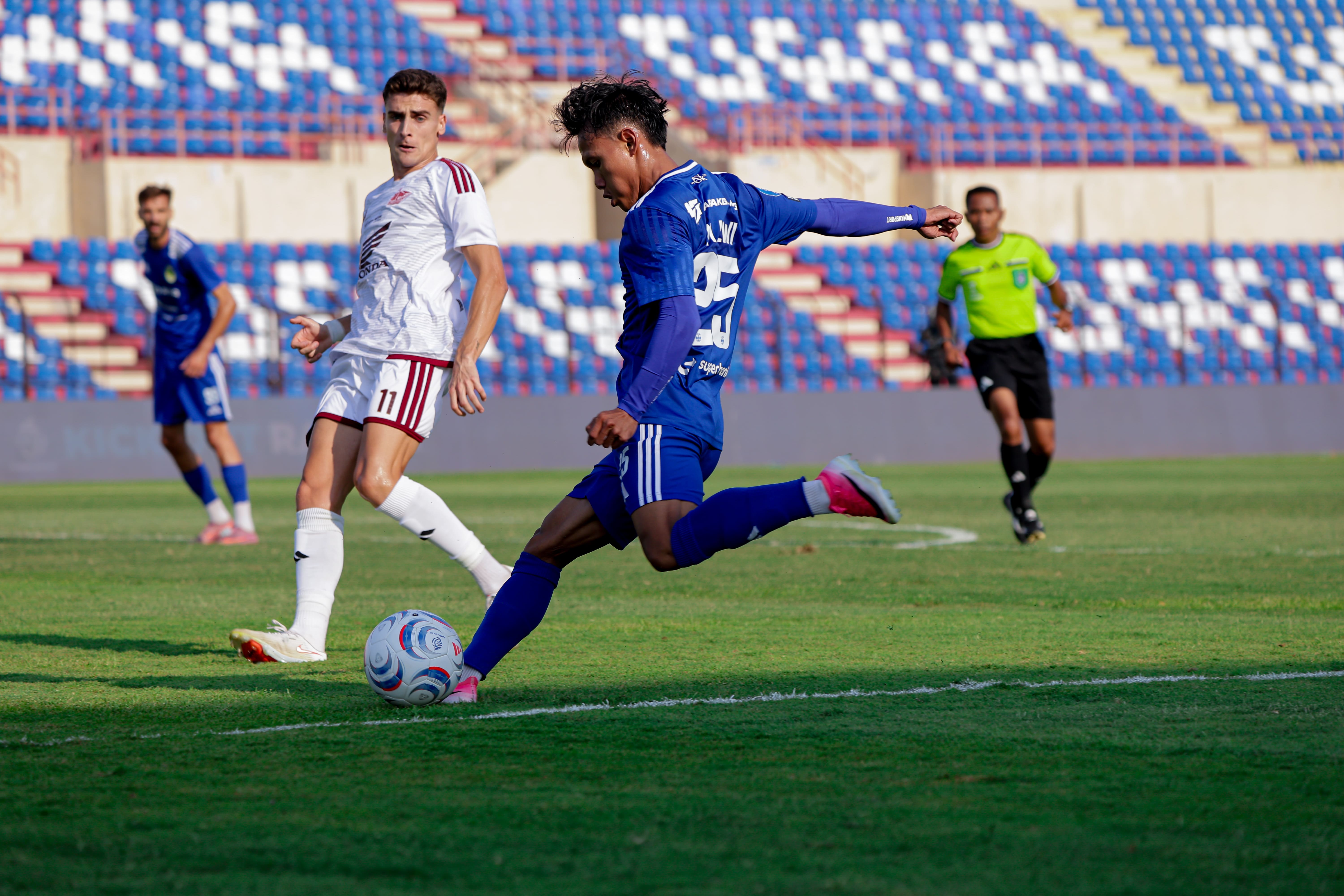 PSIM Jogja harus kembali menelan kekalahan dalam lanjutan BRI Super League 2026/2027 pekan kelima menjamu PSM Makassar (16/10).
